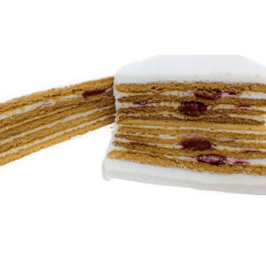 Tort Medovik cu fructe